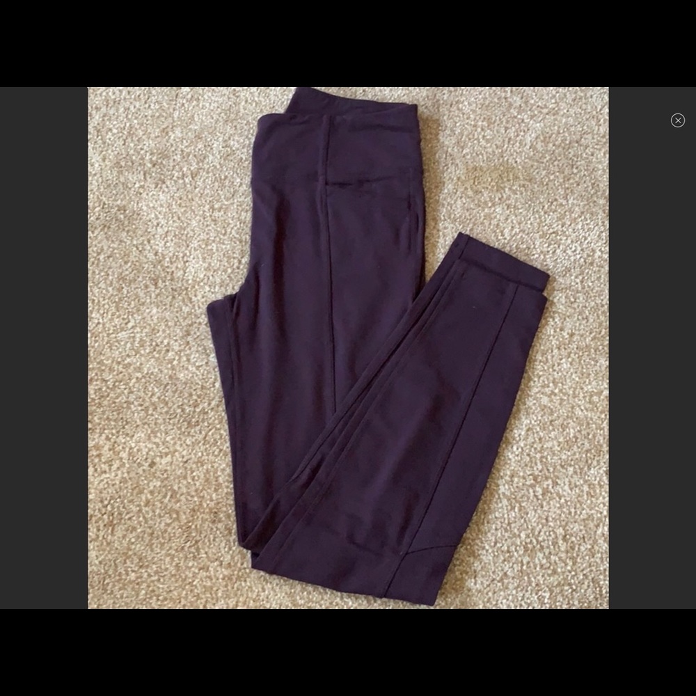 Athleta Metro Straight Leg Tight Plum so Medium